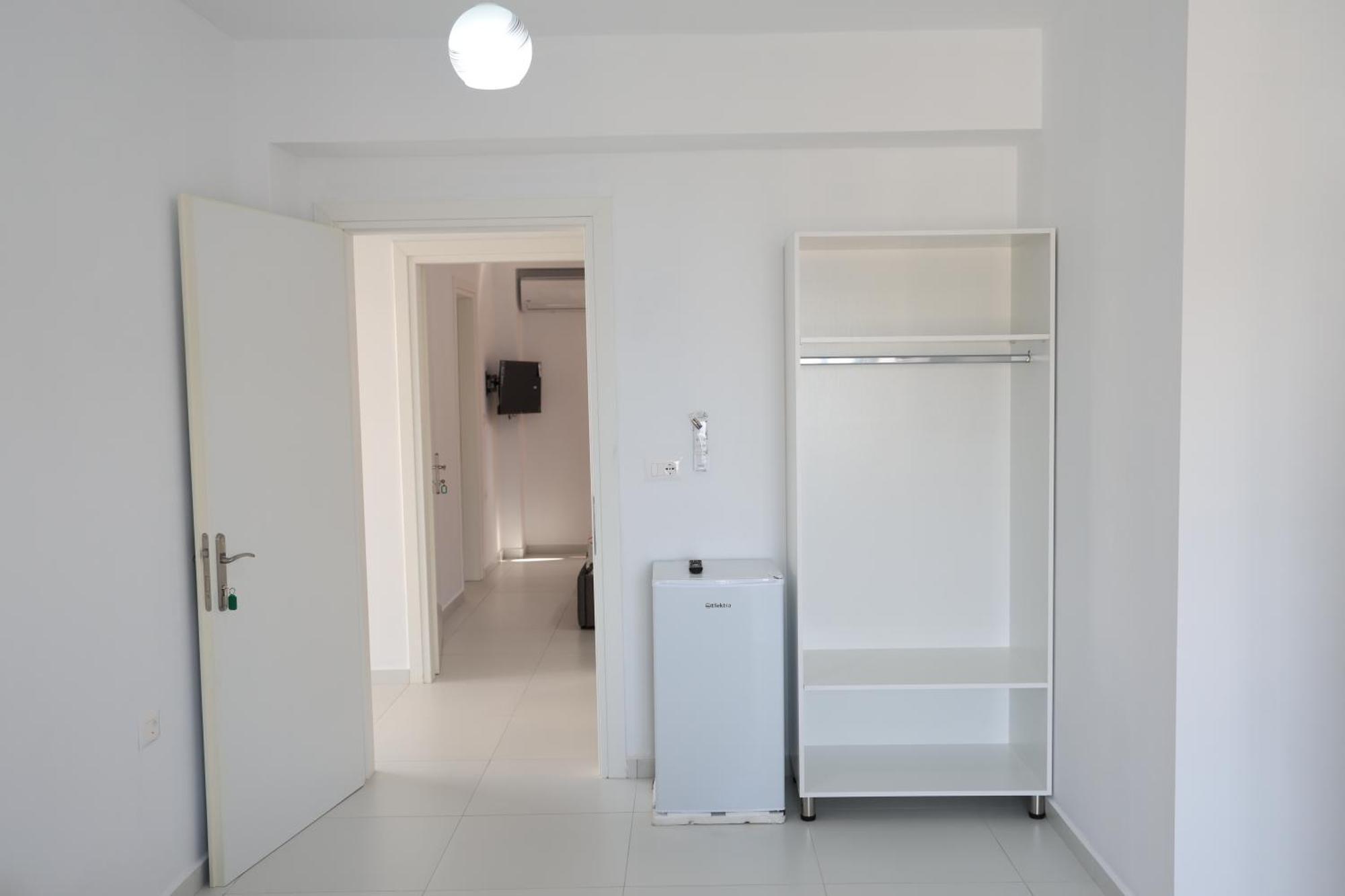 Ida Apartments Sarande Exterior photo